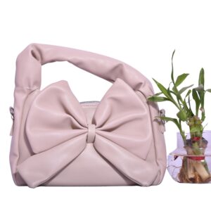 Crème Luxe Soft Shoulder Bag
